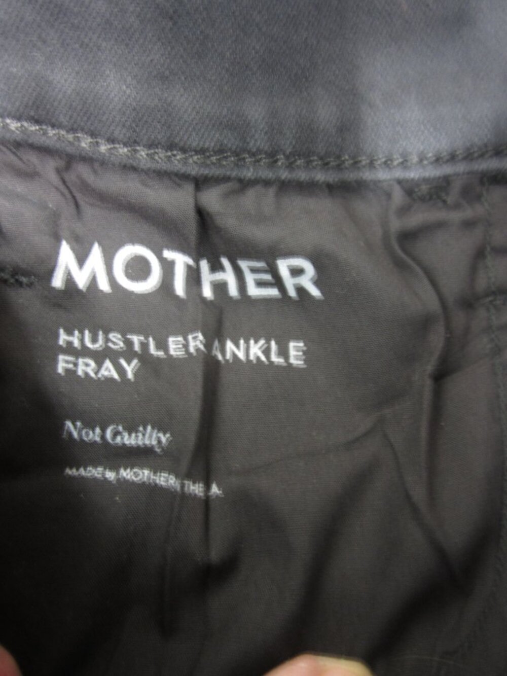 MOTHER 27 Hustler Ankle Fray Bootcut Jeans Not Guilty Wash Black Raw He - Picture 10 of 13